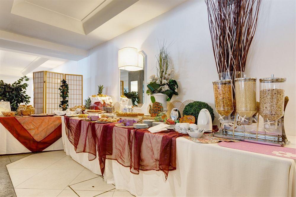 Aris Garden Hotel Casal Palocco Ngoại thất bức ảnh