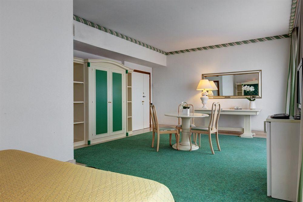 Aris Garden Hotel Casal Palocco Ngoại thất bức ảnh