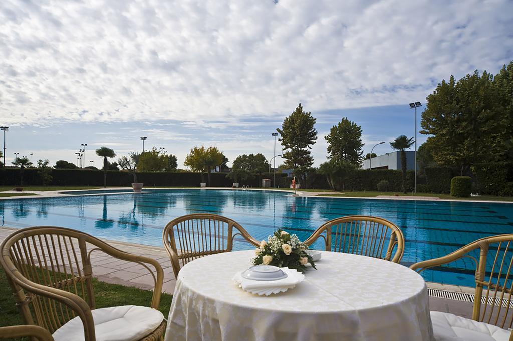 Aris Garden Hotel Casal Palocco Ngoại thất bức ảnh