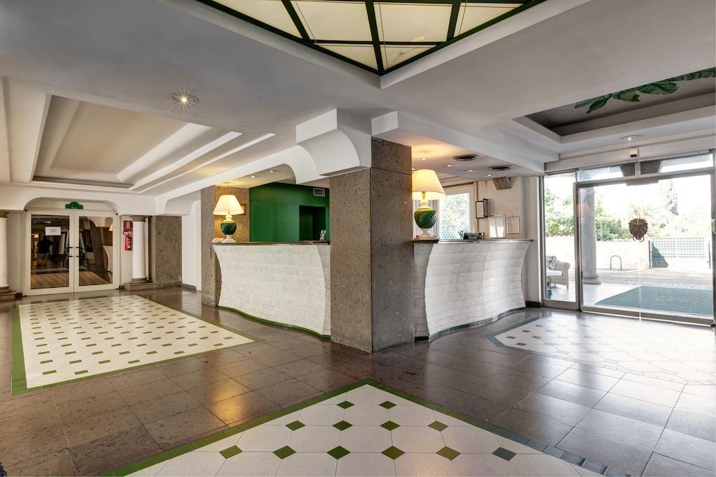Aris Garden Hotel Casal Palocco Ngoại thất bức ảnh