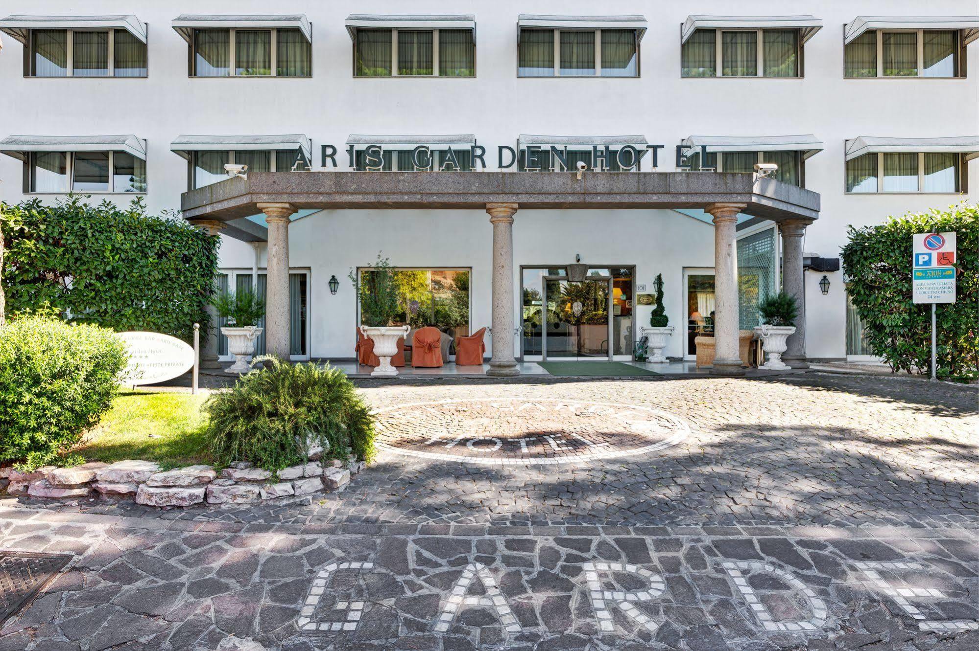 Aris Garden Hotel Casal Palocco Ngoại thất bức ảnh