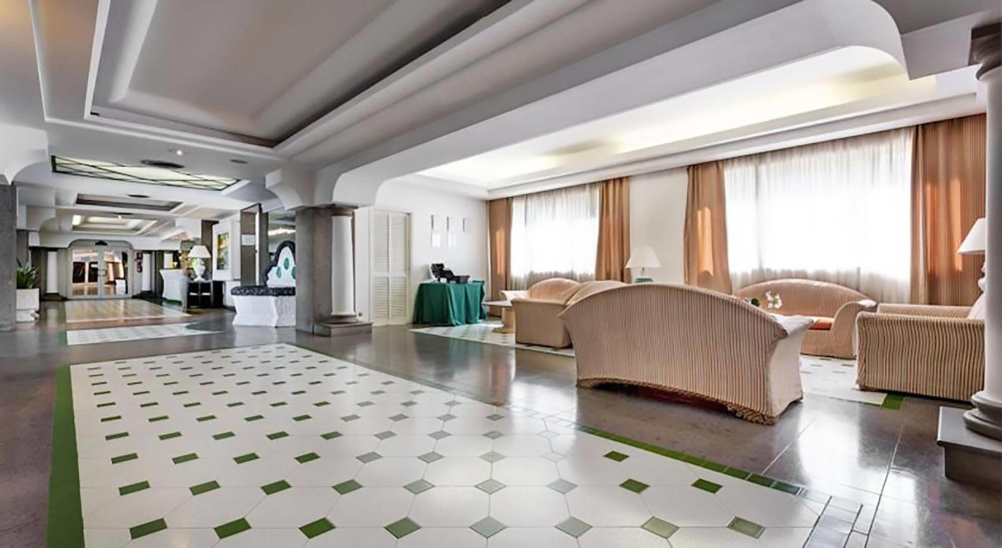 Aris Garden Hotel Casal Palocco Ngoại thất bức ảnh