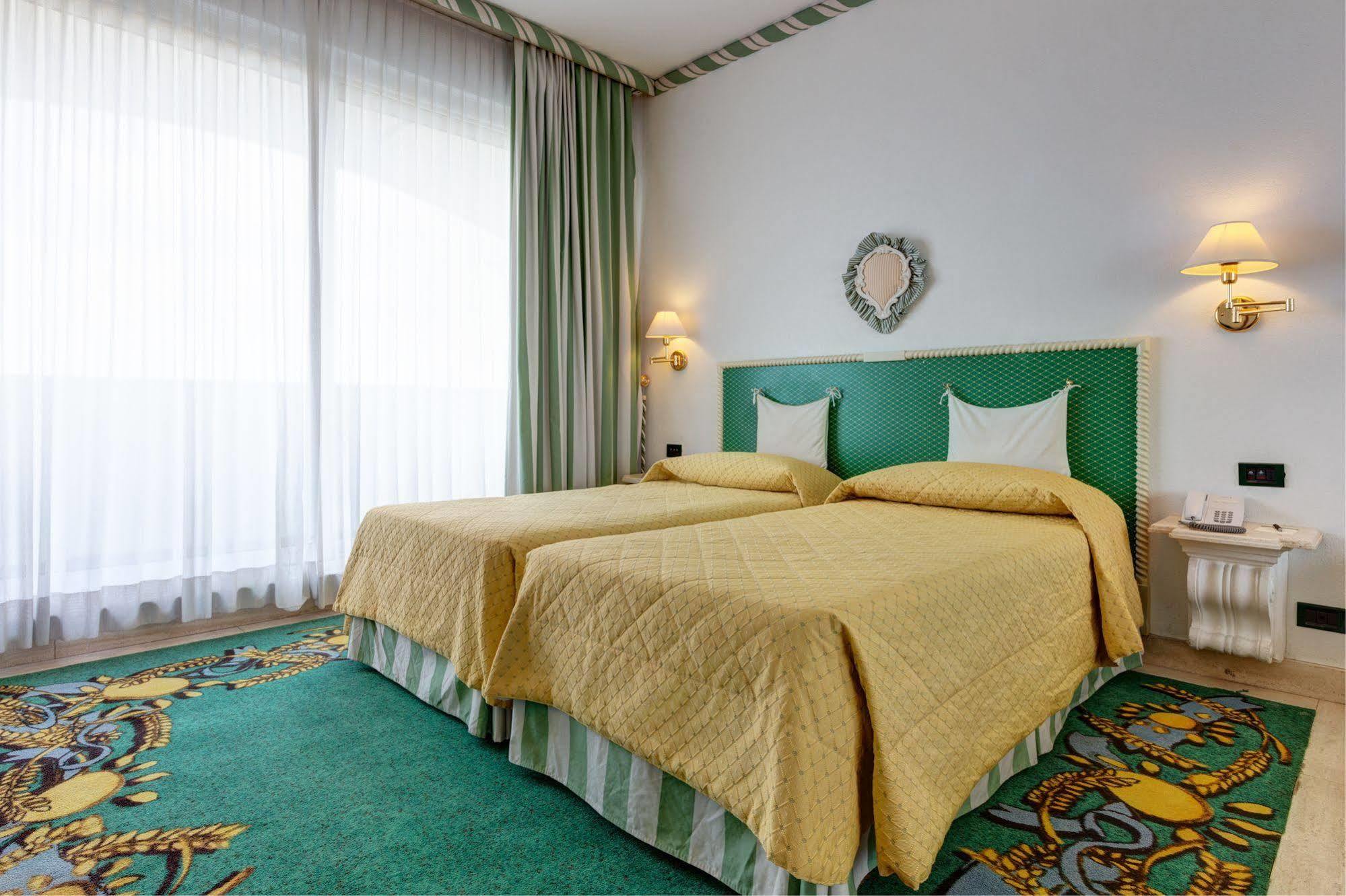 Aris Garden Hotel Casal Palocco Ngoại thất bức ảnh