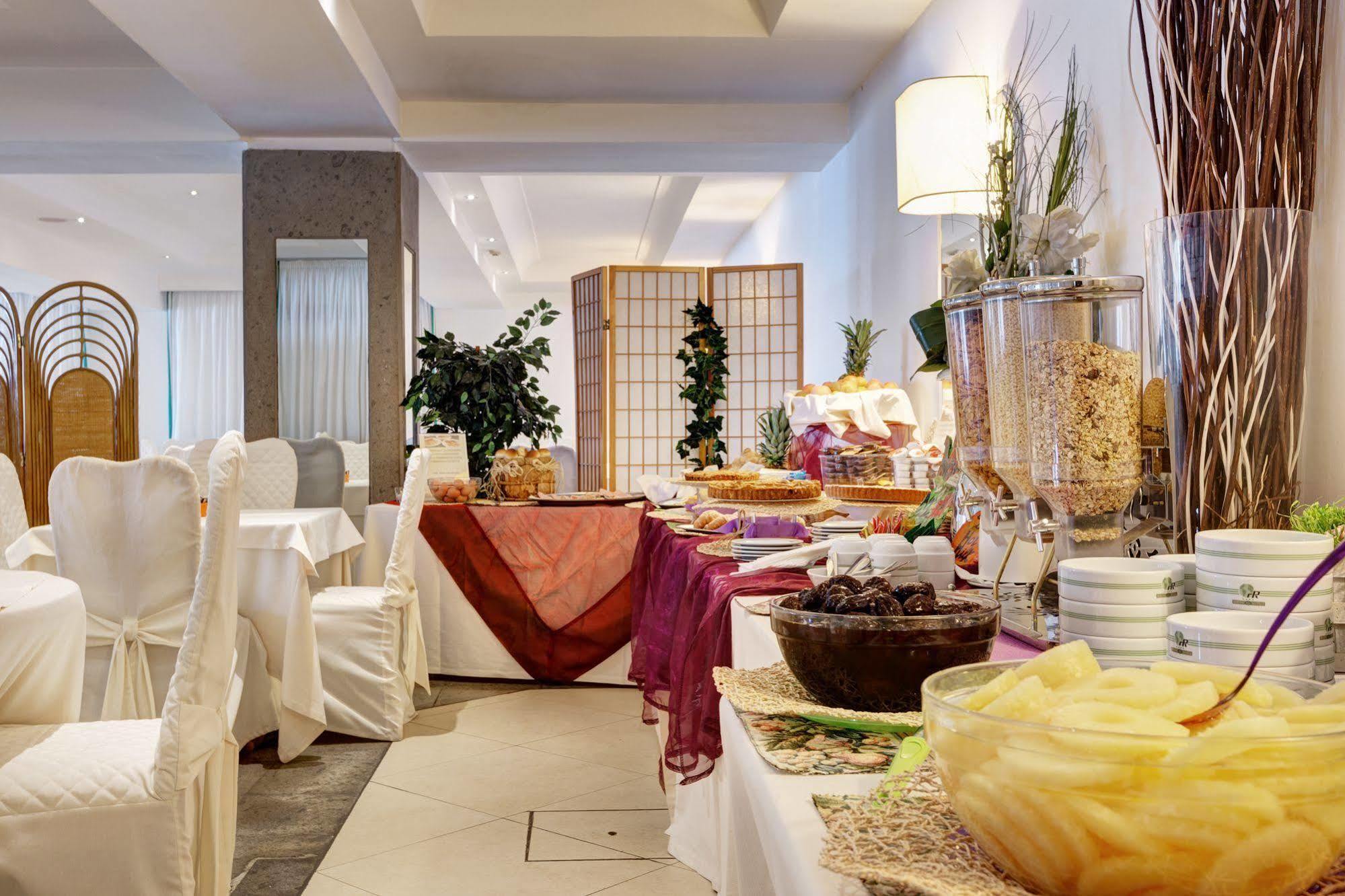 Aris Garden Hotel Casal Palocco Ngoại thất bức ảnh