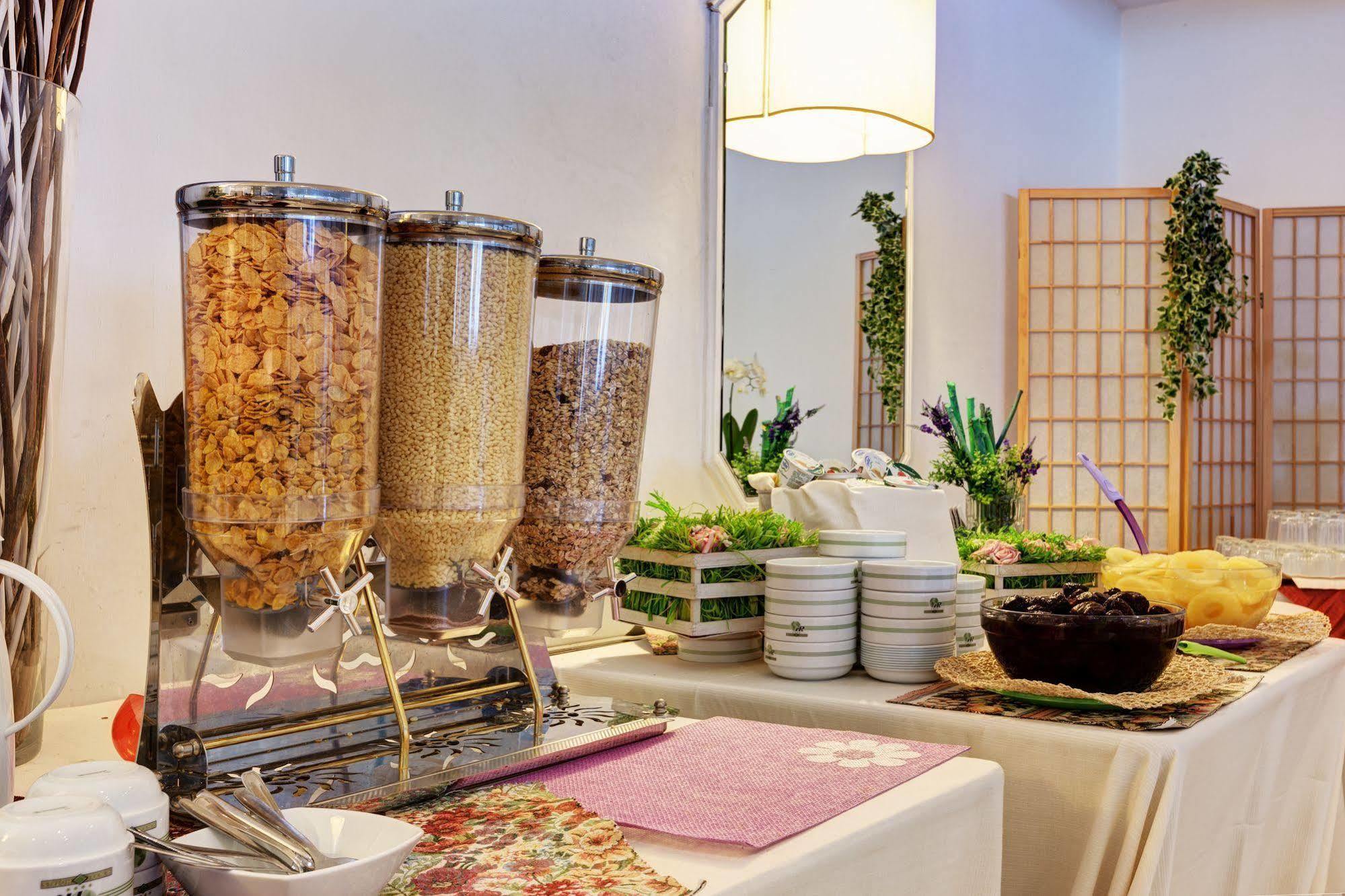 Aris Garden Hotel Casal Palocco Ngoại thất bức ảnh