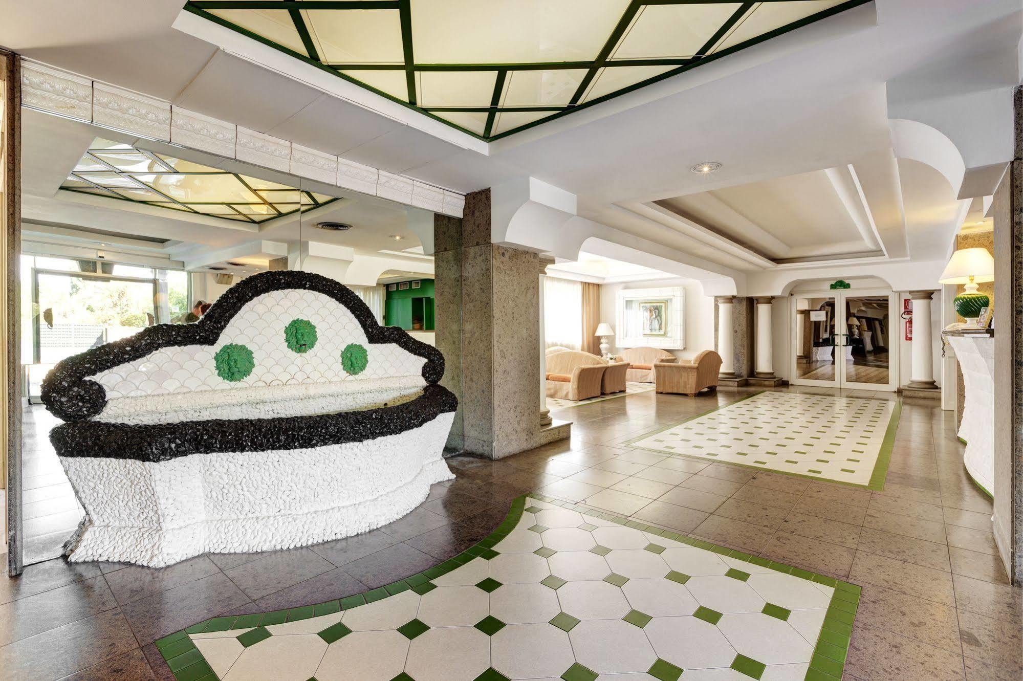 Aris Garden Hotel Casal Palocco Ngoại thất bức ảnh
