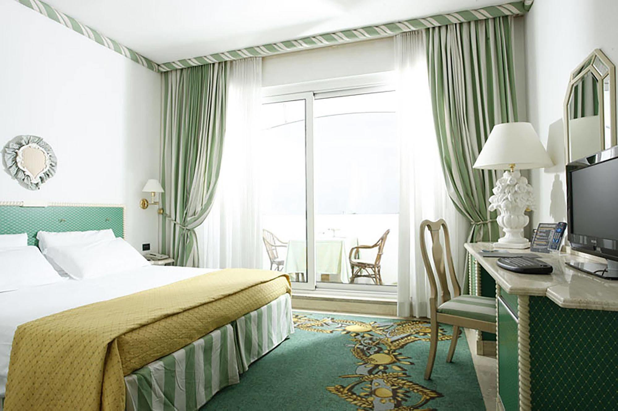 Aris Garden Hotel Casal Palocco Ngoại thất bức ảnh