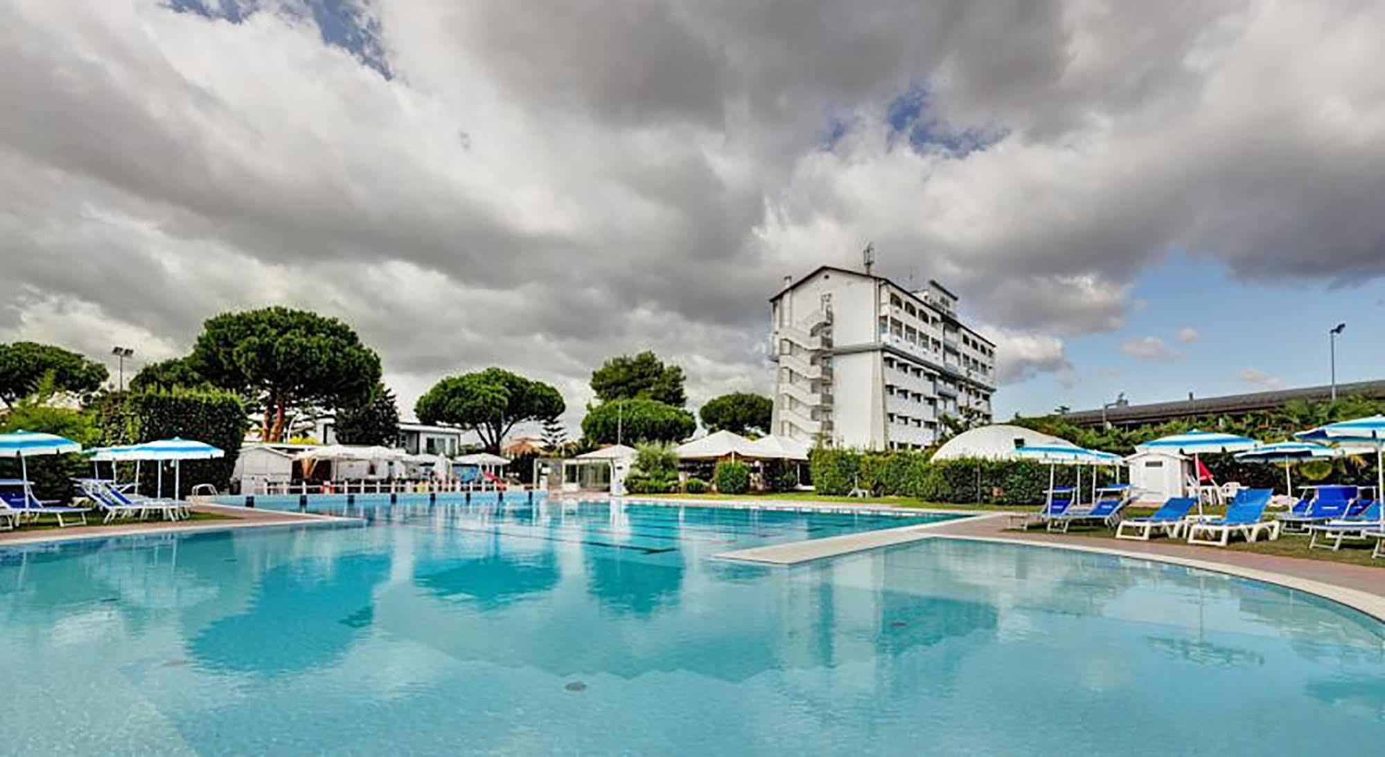 Aris Garden Hotel Casal Palocco Ngoại thất bức ảnh